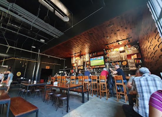 costa-rica/north-zone/bar/republica-casa-cervecera