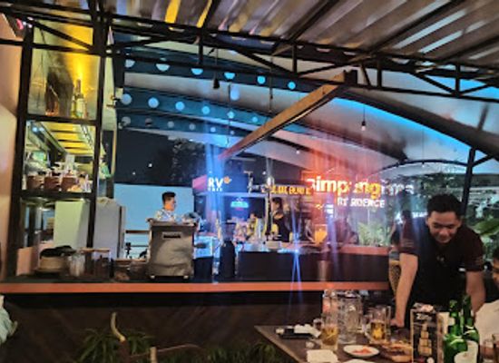 indonesia/semarang/bar/rv-cafe-24-hours-swingle-bar