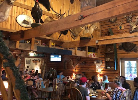 missouri/northeast-missouri/bar/rustic-oak-cabin-steakhouse