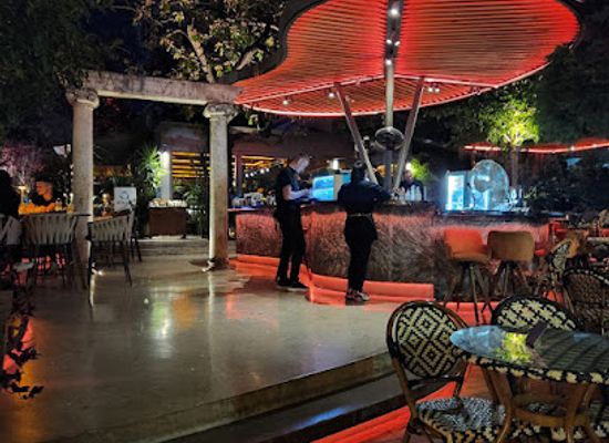 albania/has/bar/millennium-garden