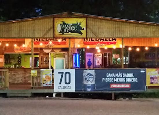 puerto-rico/la-cordillera-central/bar/pikoteo-bar