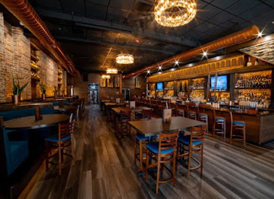 florida/tampa/ybor-city/bar/the-copper-shaker-ybor