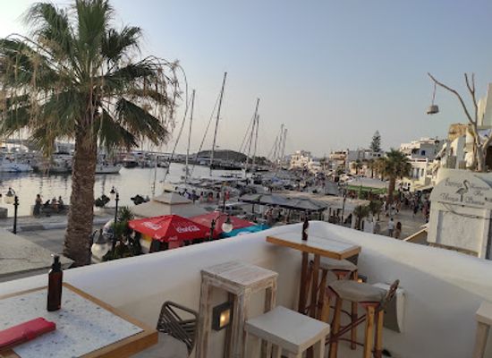 greece/naxos/bar/swing-bar
