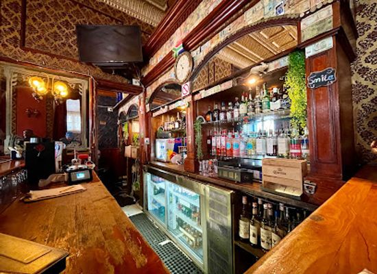 south-africa/johannesburg/bar/kitchener-s-carvery-bar