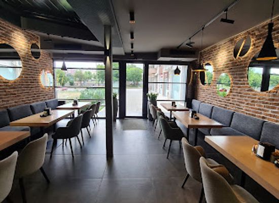 bulgaria/pirin-macedonia/bar/flavor-bar-restaurant