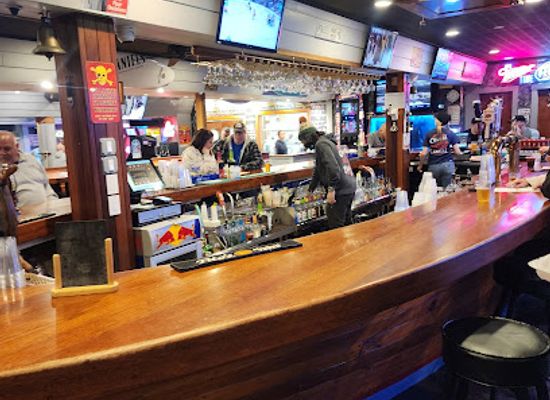 new-jersey/seaside-heights/bar/hooks-bar-grill
