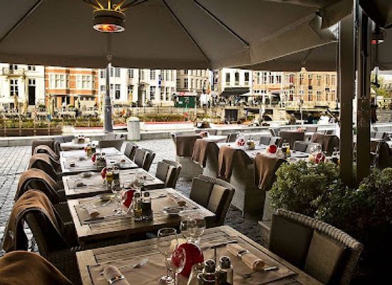 belgium/ghent/graslei-and-korenlei/bar/de-graslei