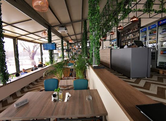 romania/calarasi/bar/queen-restaurant