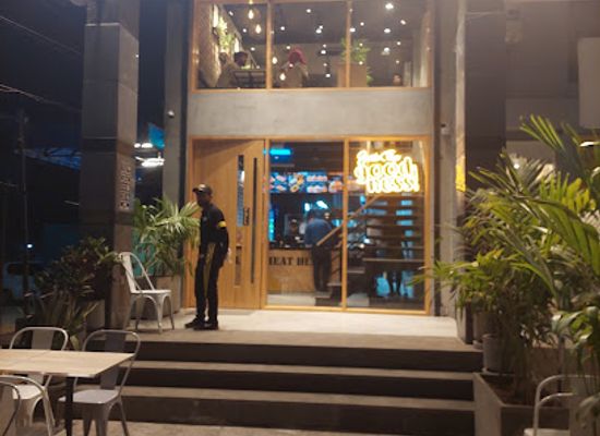 pakistan/upper-sindh/bar/burger-o-clock