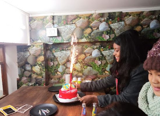 india/darjeeling/tiger-hill/bar/yu-cafe