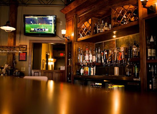 arkansas/ozark-mountains/bar/tusk-trotter-american-brasserie