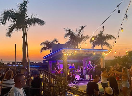 florida/st-petersburg/st-pete-beach/bar/jimmy-b-s-beach-bar
