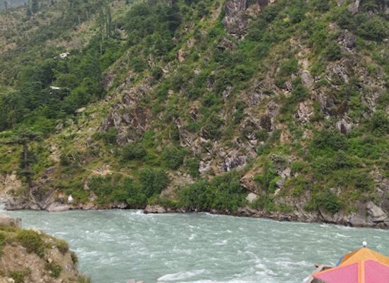 pakistan/swat-valley/bar/de-melaes-park-hotel