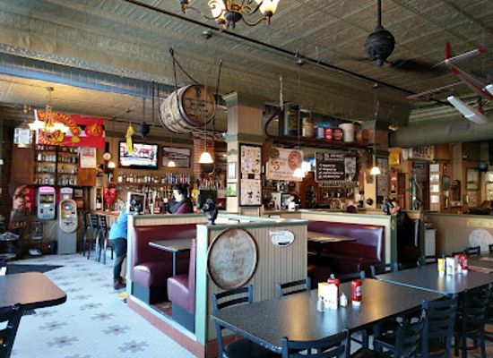 iowa/cedar-rapids/bar/parlor-city-pub-eatery
