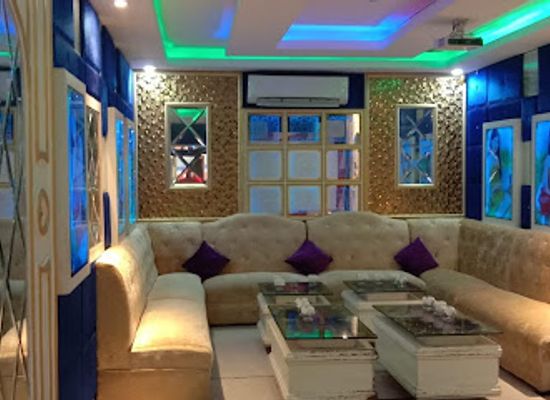 cambodia/svay-rieng/bar/ktv