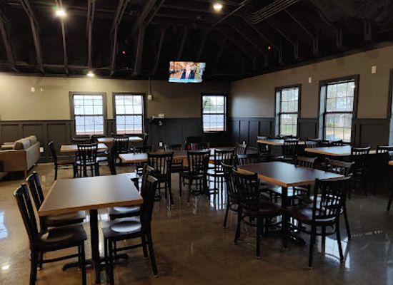 alabama/shoals/bar/birdy-s-sports-grill