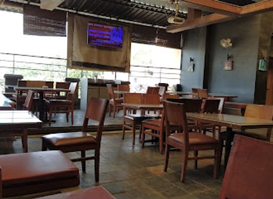 india/nashik/old-nashik/bar/farmaish-restaurant-open-deck-bar-boutique