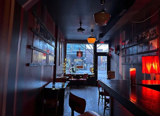 canada/central-canada/bar/motel-bar