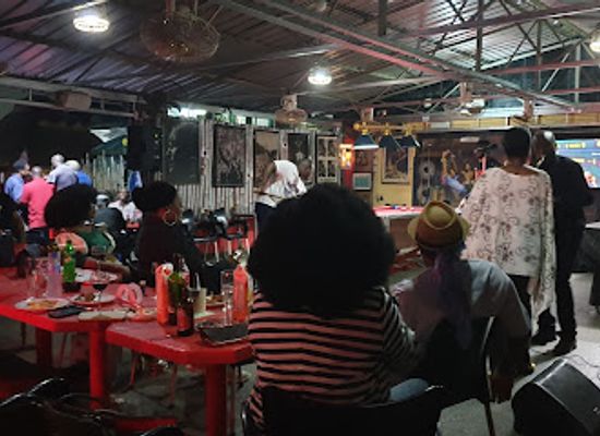 nigeria/igbo/bar/captains-bar-ilupeju-lagos