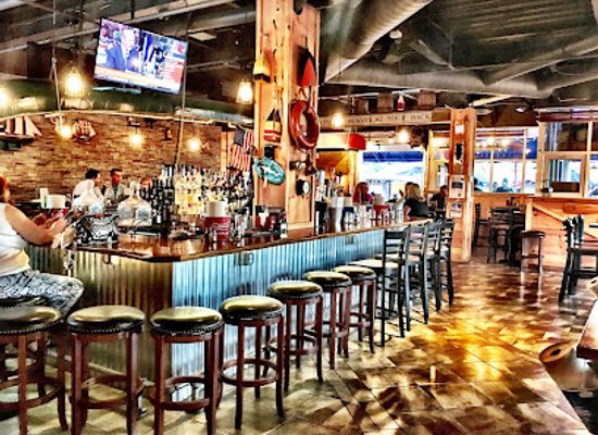 connecticut/long-island-sound/bar/joey-c-s-boathouse-cantina-grill