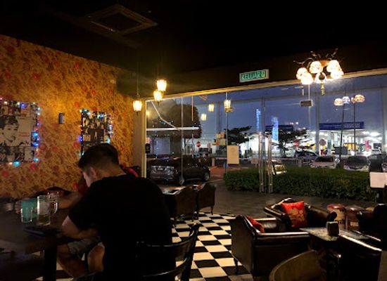 malaysia/johor-bahru/bukit-indah/bar/the-balcony-bar-restaurant