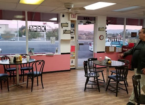 nevada/valley-of-fire-state-park/bar/the-inside-scoop