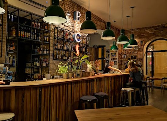 hungary/mecsek-mountains/bar/made-in-pecs-cafe