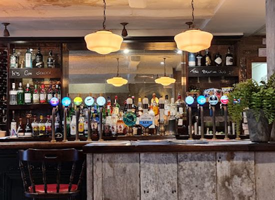 jersey/st-peter/bar/st-mary-s-pub-dining