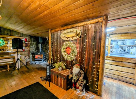wyoming/medicine-bow-national-forest/bar/trading-post-centennial