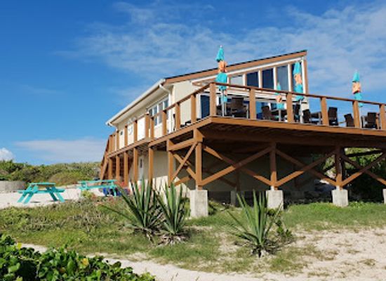 turks-and-caicos-islands/west-caicos/bar/mudjin-bar-grill
