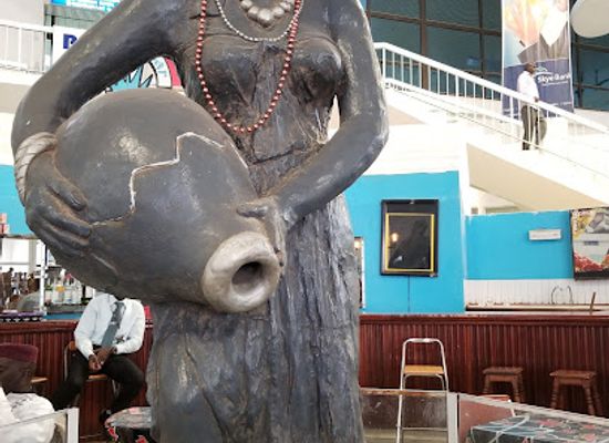 the-gambia/lamin/bar/fountain-bar