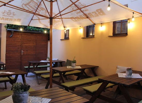 czechia/vysocina/bar/beertime