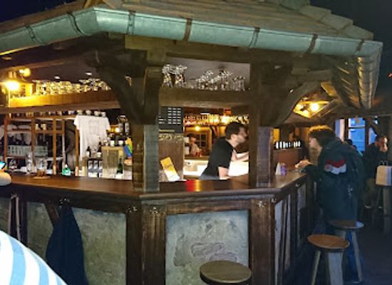 france/auvergne/bar/les-berthom