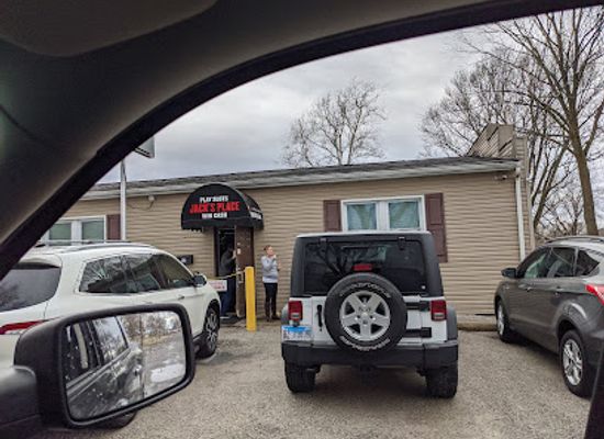 illinois/metro-east/bar/jack-s-place