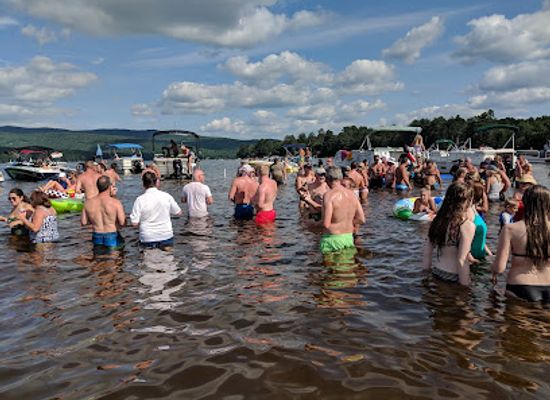 new-hampshire/grafton-county/bar/newfound-lake-sand-bar