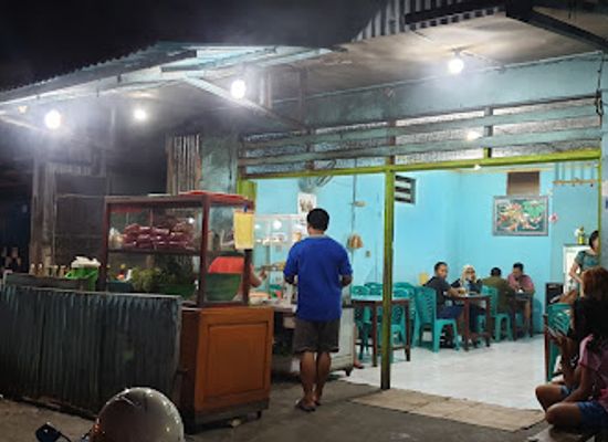 indonesia/southeast-papua/bar/nasi-goreng-depan-lapas