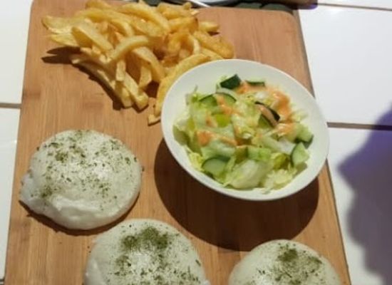 botswana/kgatleng-district/bar/oracle-pub-and-grill