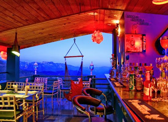 india/himachal-pradesh/bar/hangout-rooftop-bar-and-lounge