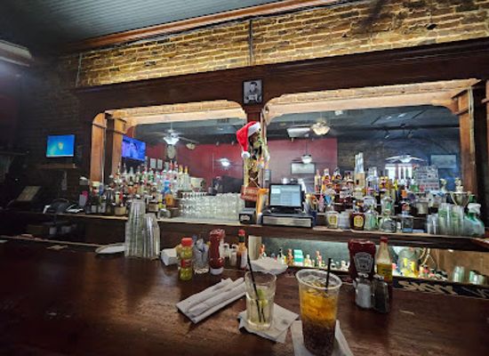 mississippi/northeast-mississippi/bar/the-stables-downtown-grill