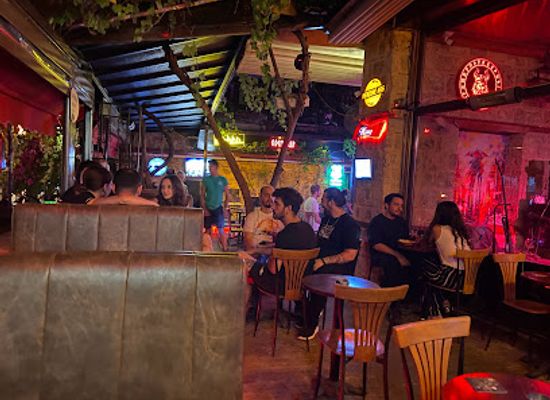 turkiye/antalya/bar/odin-pub-old-town