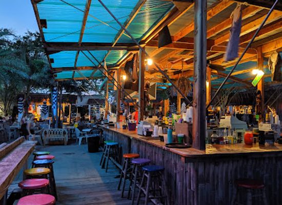 iowa/spirit-lake/bar/the-barefoot-bar-at-okoboji