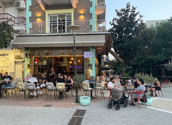 greece/serres/bar/balloon-cafe-funky-bar