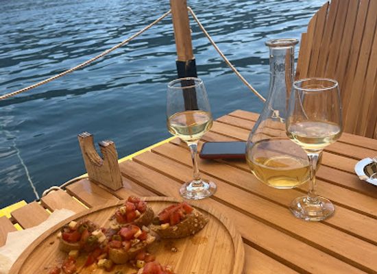 montenegro/kuci/bar/underwater-wine-cellar-kraken-kotor