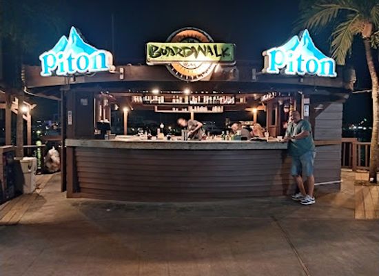 saint-lucia/rodney-bay/bar/boardwalk-bar