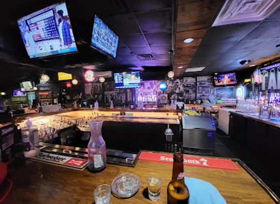 arkansas/sherwood/bar/tailgaters-pub-grub