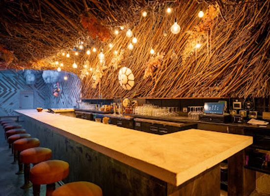 colorado/denver/five-points/bar/beacon-rino