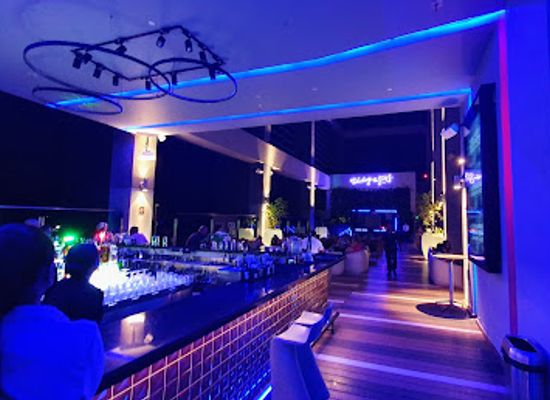 colombia/cartagena/bocagrande/bar/51-sky-bar