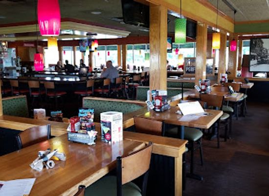 alabama/coosa-valley/bar/applebee-s-grill-bar