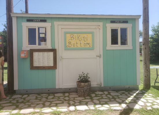texas/panhandle/bar/bikini-bottom-snowcones