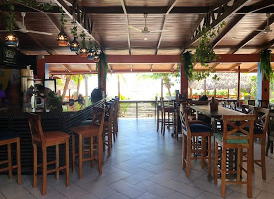 nicaragua/san-juan-river-basin/bar/the-palms-beach-bar-grill